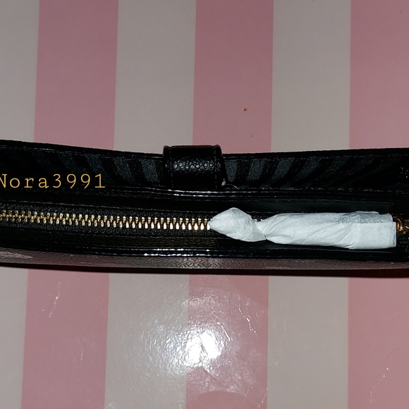 Victoria Secret Wristlet Clutch New - Picture 4 of 8